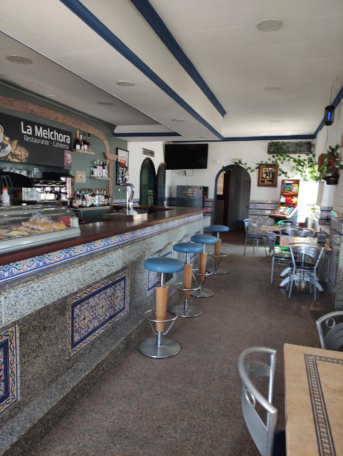 Restaurante Bar Cafeteria La Melchora Maison d'hôtes *